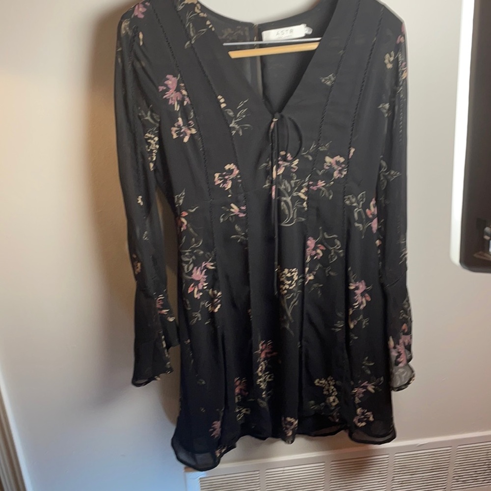 Astr the Label Black dress Large